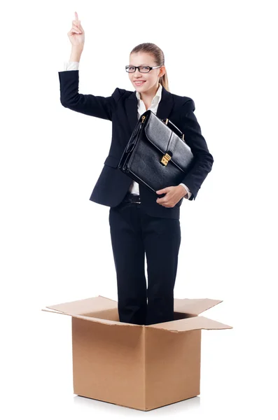 Mujer en el pensamiento fuera de concepto de caja —  Fotos de Stock