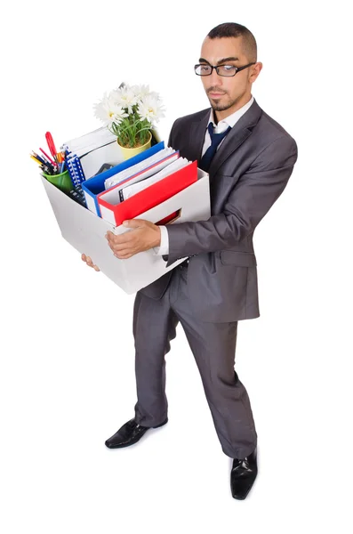 Man wordt ontslagen met een doos met persoonlijke spullen. — Stockfoto