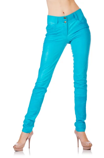 Gambe donna in pantaloni blu — Foto Stock