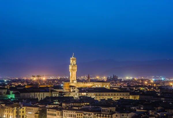 Noční pohled na Florencii v Itálii — Stock fotografie