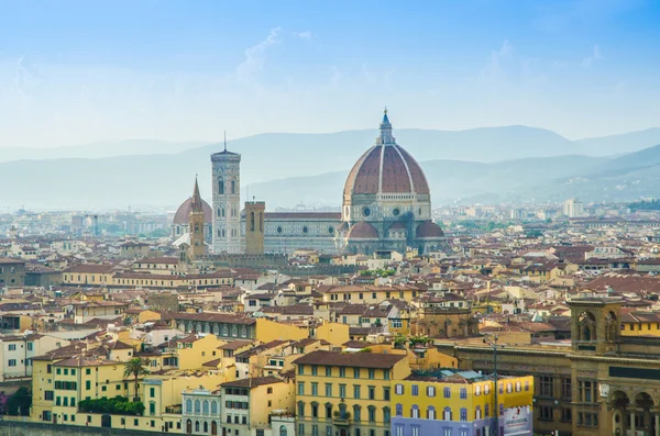 Widok z Florencji w ciągu dnia — Zdjęcie stockowe