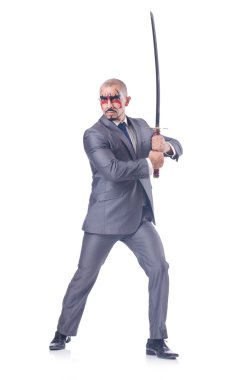 Kılıçlı bir iş adamı beyazlar içinde.