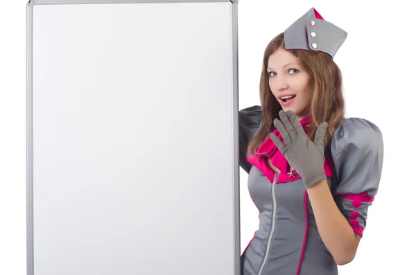 Mujer joven con tablero en blanco sobre blanco — Foto de Stock