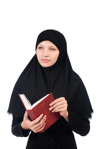 年轻的穆斯林女学生，带着书本 — 图库照片