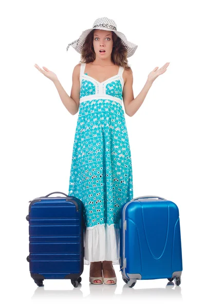 Frau bereitet sich im Sommerurlaub auf Reisen vor — Stockfoto