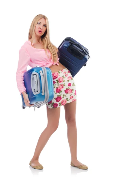 Kobieta przygotowująca się do podróży na letnie wakacje — Zdjęcie stockowe