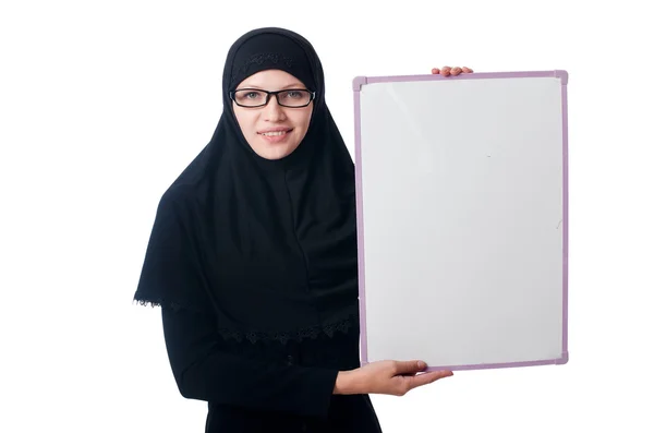 Mulher muçulmana com placa em branco no branco — Fotografia de Stock