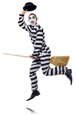 esir üzerinde beyaz izole süpürge ile