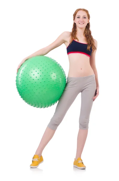 Frau trainiert mit Schweizer Ball auf Weiß — Stockfoto