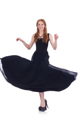 moda kavramı üzerinde beyaz kadın modeli