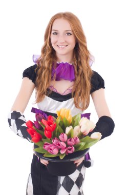 büyücü kadın beyaz çiçekli