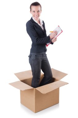 kadın ile kağıt yastık kutusundan