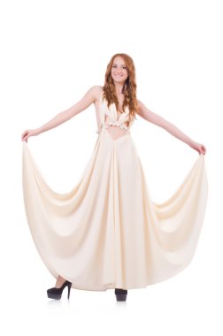 adam beyaz elbise üzerine beyaz izole