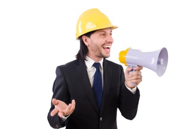 Kasklı ve hoparlörlü beyaz adam.