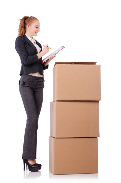 Mulher empresária com caixas em branco — Fotografia de Stock