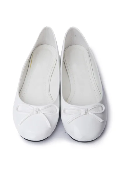 Chaussures de ballet dorées isolées sur blanc — Photo