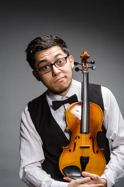 Jogador de violino engraçado — Fotografia de Stock