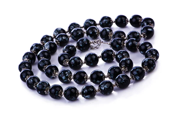 Dark pearl necklace — Stock Photo, Image