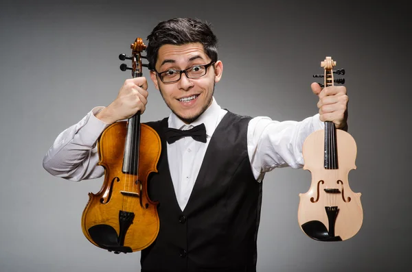 Violinista con violín — Foto de Stock