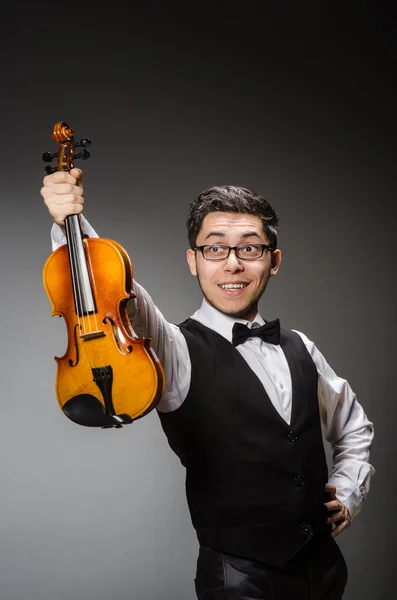 Funny violin player — Stock Photo, Image