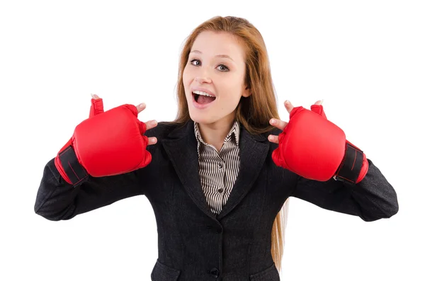 Femme d'affaires avec gants de boxe — Photo