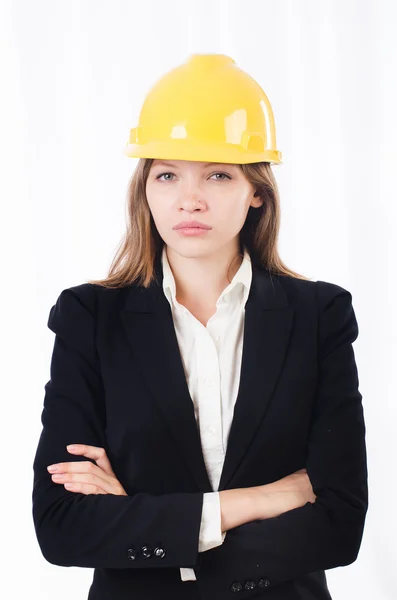 Mujer de negocios bonita con sombrero duro — Foto de Stock