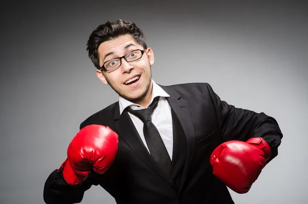 Divertido boxeador hombre de negocios —  Fotos de Stock