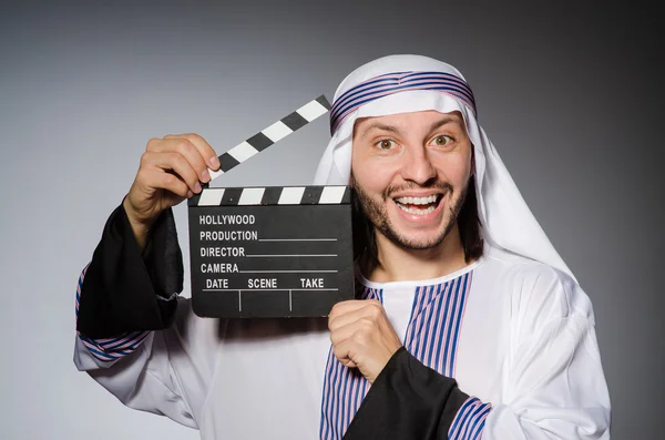 Arabisk affärsman med filmstyrelse — Stockfoto