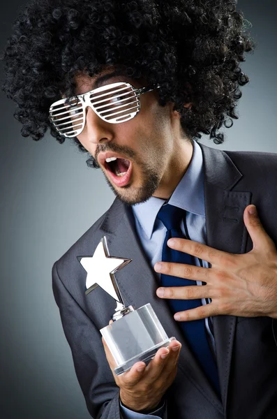 Hombre recibiendo su premio estrella — Foto de Stock