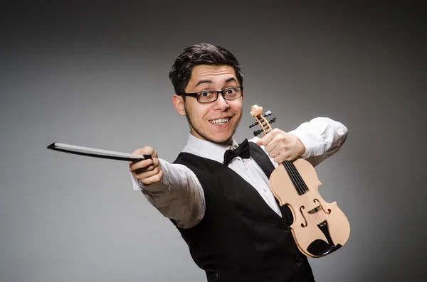 Funny violin player — Stock Photo, Image