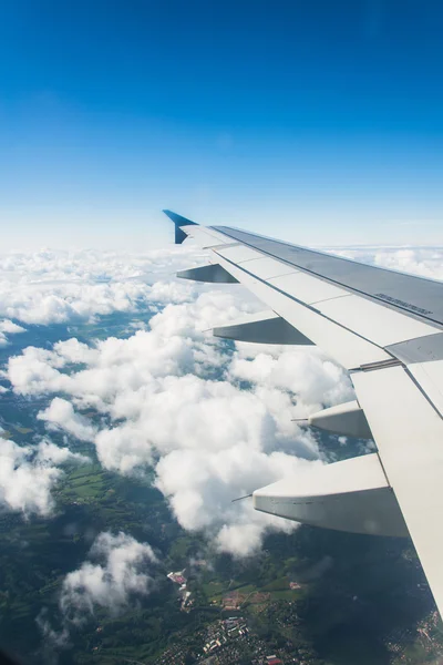 Flugzeugflügel — Stockfoto