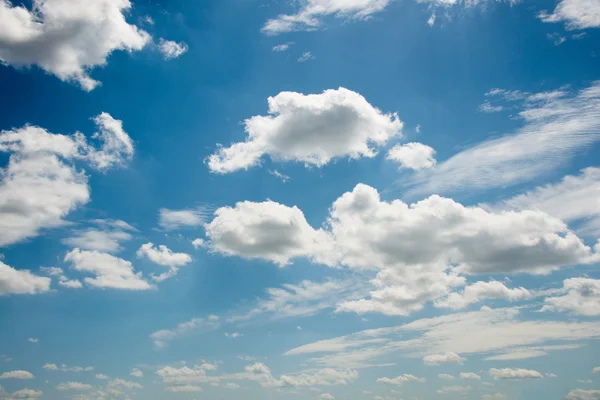 Molnlandskap av himlen — Stockfoto