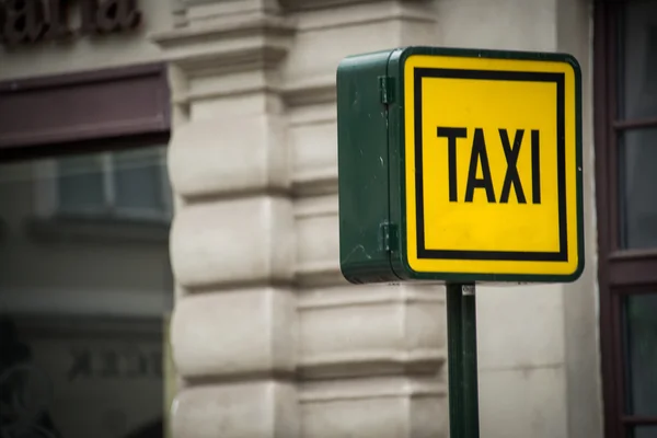 Señal de taxi —  Fotos de Stock