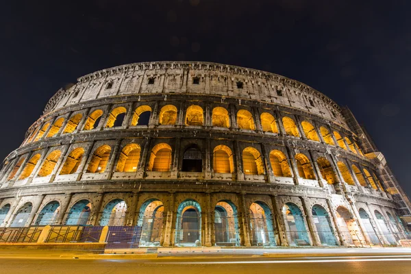 Beroemde colosseum — Stockfoto