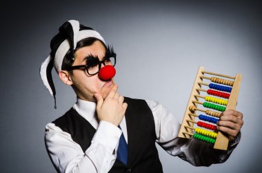 komik palyaço ile abacus