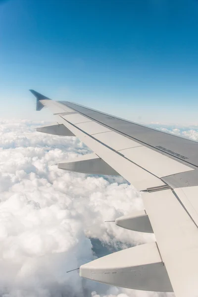 Flugzeugflügel — Stockfoto