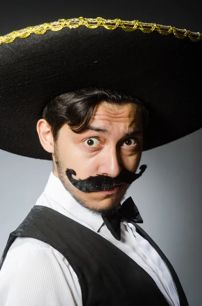 Meksikalı adam komik bir konseptte — Stok fotoğraf