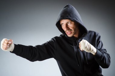 Dövüş sanatları savaşçı