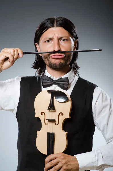 Engraçado violino violino jogador — Fotografia de Stock