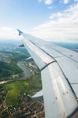 uçak kanadı