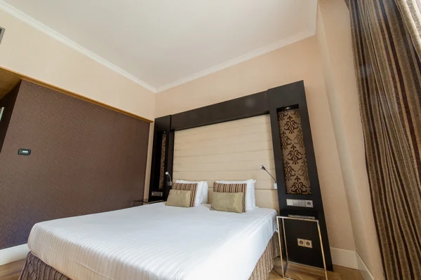 Kamer in het eurostars thalia hotel in Praag — Stockfoto