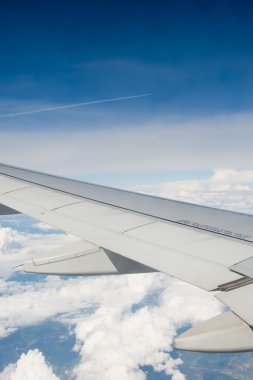 uçak kanadı