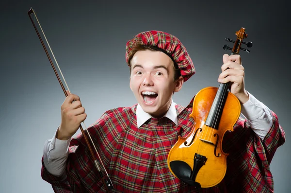 Escocés con violín —  Fotos de Stock