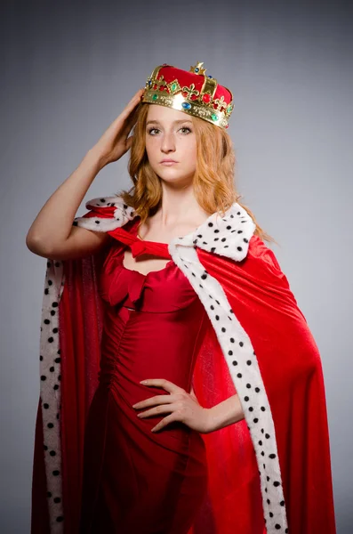 Queen in red dress — Stock Photo, Image