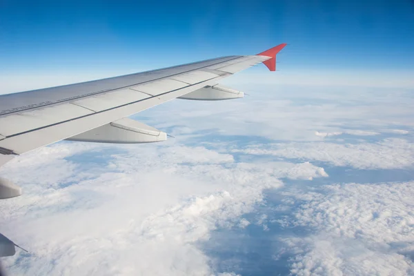 Flugzeugflügel — Stockfoto