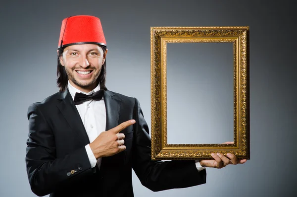 Uomo con cappello fez — Foto Stock