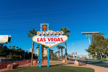 Güneşli bir günde ünlü Las Vegas tabelası