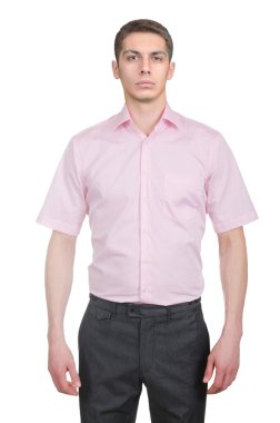 Beyaz gömlekli erkek model.