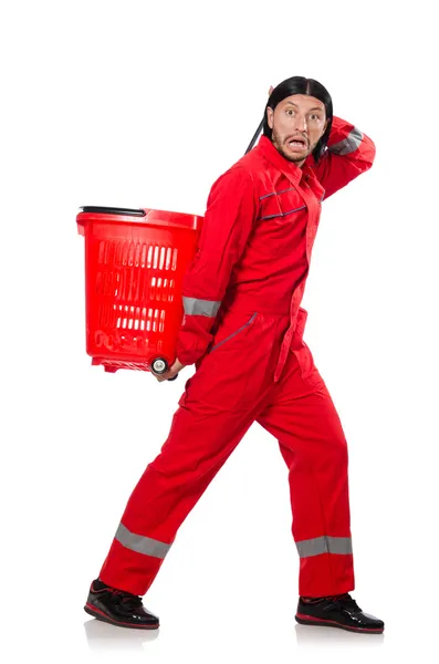 Hombre en mono rojo con carrito de supermercado de compras —  Fotos de Stock