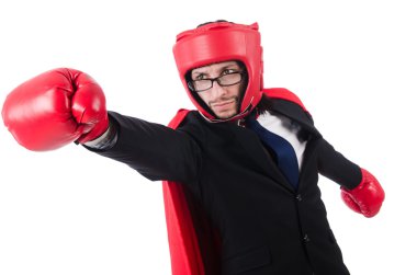 Genç işadamı beyazlar içinde izole edilmiş.